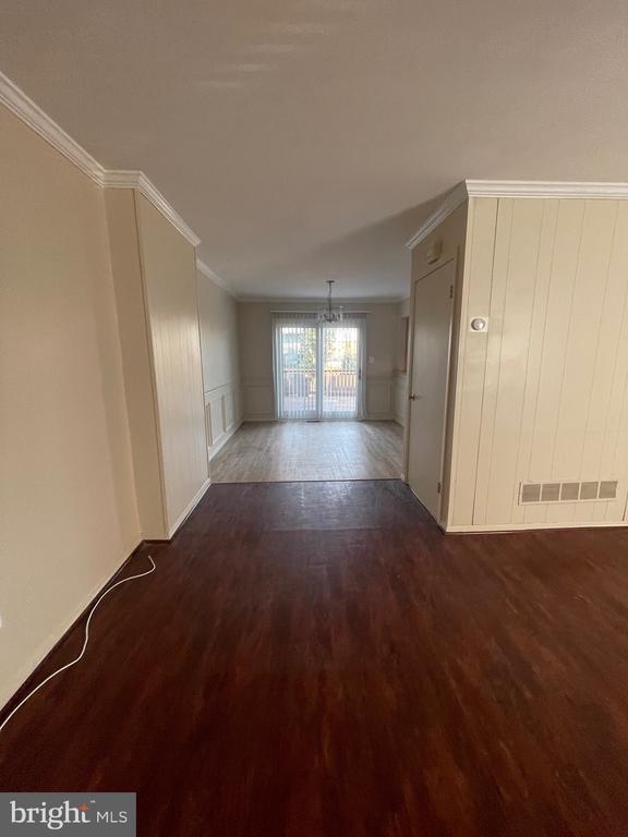 property at 3610 Marpat Dr