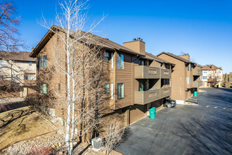 The Broadmoorings in Colorado Springs, CO - Building Photo - Building Photo