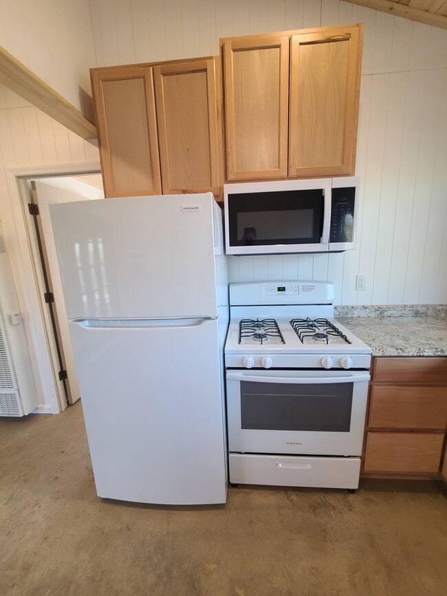 2751 S Kinney Rd in Tucson, AZ - Building Photo - Building Photo