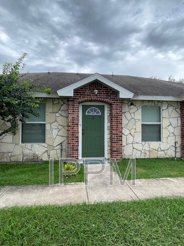 property at 3413 Arroyo Vista Ct