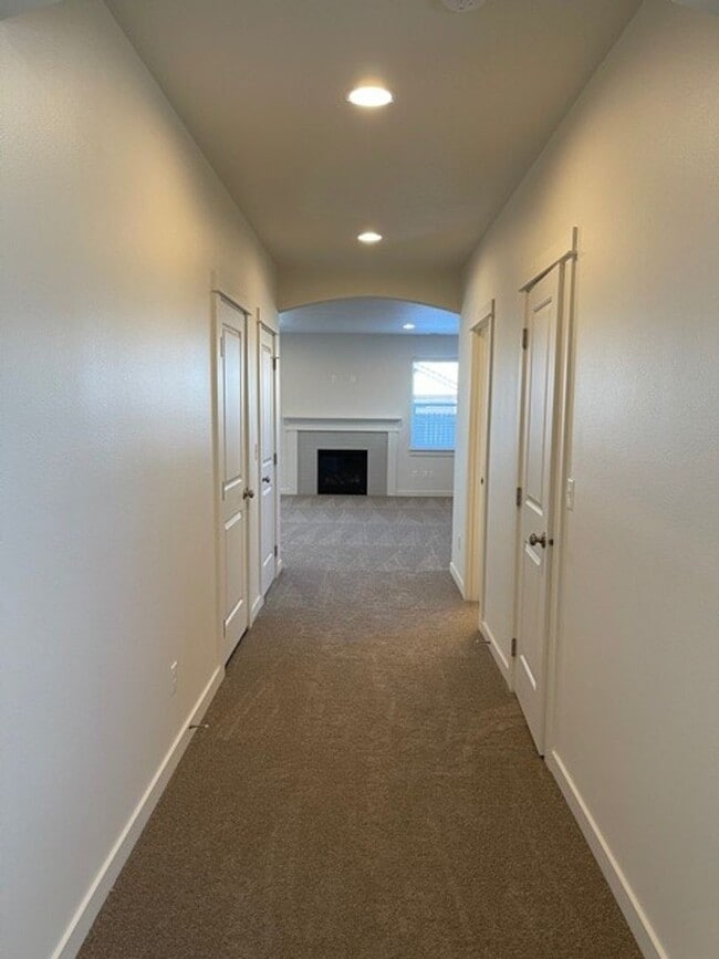 2483 NW Jackpine Ln in Redmond, OR - Building Photo - Building Photo