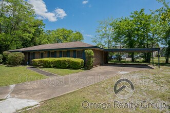 3613 Baldwin Brook Ct in Montgomery, AL - Building Photo - Building Photo