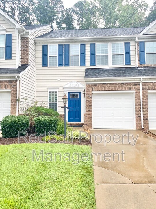 107 Riva Ct in Yorktown, VA - Building Photo