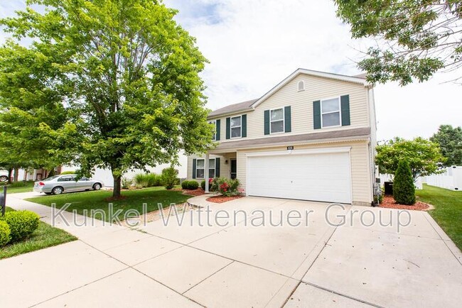 628 Fallen Timber Ln in Mascoutah, IL - Foto de edificio - Building Photo