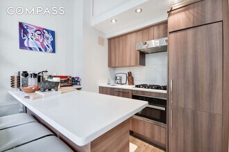 350 E 62nd St, Unit 3S in New York, NY - Building Photo - Building Photo