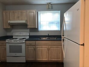 4336 Lake Underhill Rd, Unit B in Orlando, FL - Building Photo - Building Photo