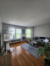 1112 Grove St in Evanston, IL - Building Photo - Building Photo