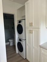 20127 Citronia St in Los Angeles, CA - Building Photo