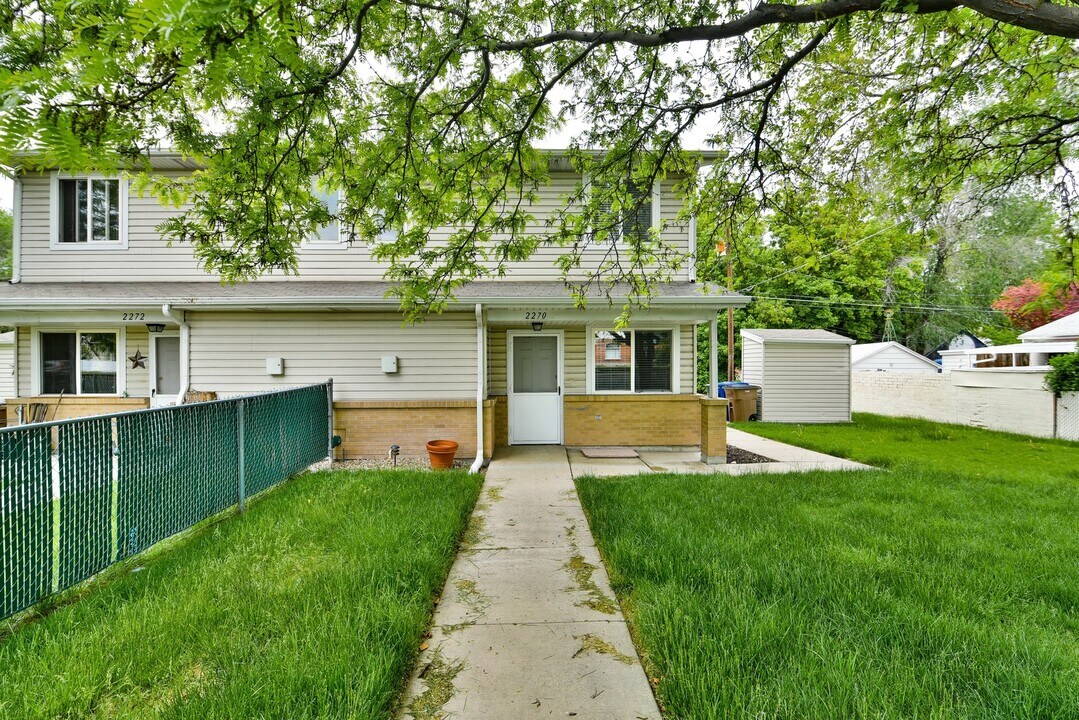 2270 S 700 E in Salt Lake City, UT - Building Photo