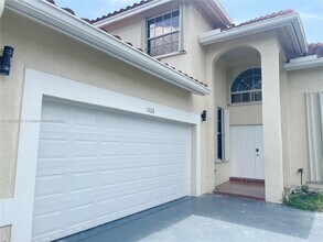 1320 NW 185th Ave in Pembroke Pines, FL - Building Photo - Building Photo