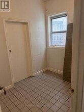 2036 Weston Rd in Toronto, ON - Building Photo - Building Photo