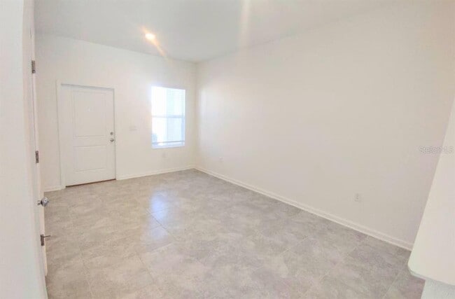 2572 Skyline Lp in Kissimmee, FL - Building Photo - Building Photo