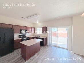 10804 Four Mile Rd SW in Albuquerque, NM - Building Photo - Building Photo