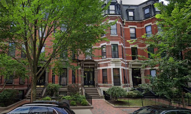 property at 238 Marlborough St
