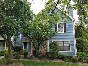 117 Longfield Ct, Unit 117 in East Brunswick, NJ - Building Photo - Building Photo