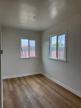 1663 Del Amo Blvd in Torrance, CA - Building Photo - Building Photo