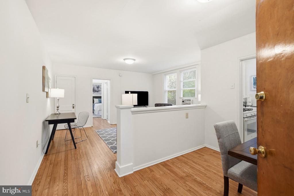 7607 Eastern Ave NW in Takoma Park, MD - Building Photo