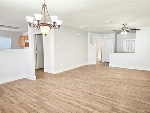 20951 Young Meadows Way in Katy, TX - Building Photo - Building Photo