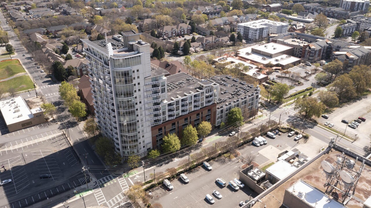 525 E 6th St in Charlotte, NC - Building Photo