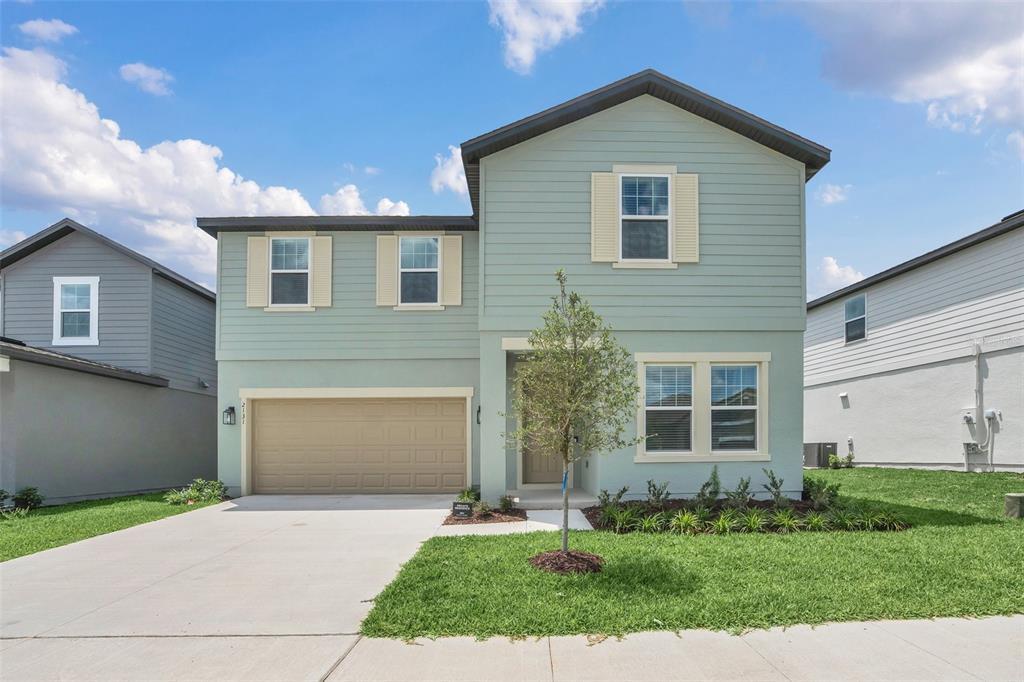 2131 Derwent Dr in Davenport, FL - Building Photo