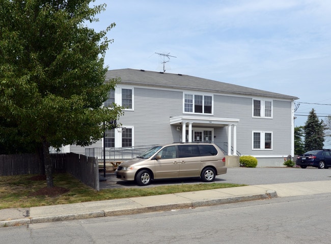 150 Nashua St in Providence, RI - Foto de edificio - Building Photo