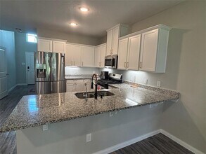1404 Rd 5102 in Cleveland, TX - Building Photo - Building Photo