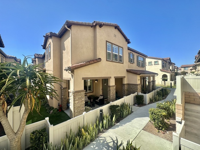 1718 Presidio Pl in Chula Vista, CA - Building Photo