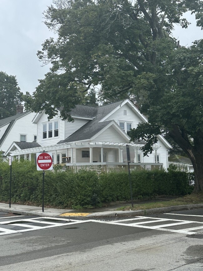 property at 25 Institute Rd