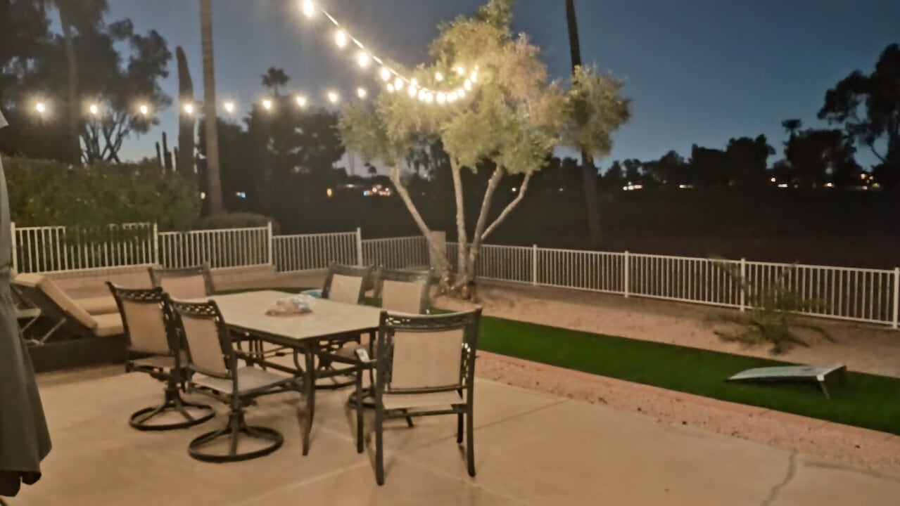 9514 E Cochise Pl in Sun Lakes, AZ - Foto de edificio