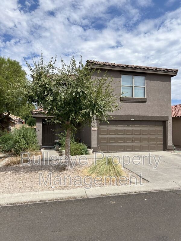 property at 3334 S Conestoga Rd