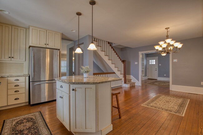 8 Glenwood Ave in Collegeville, PA - Building Photo - Building Photo