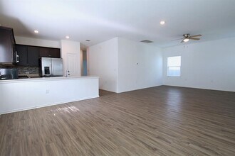 14301 Sandrock Bnd in Pflugerville, TX - Building Photo - Building Photo