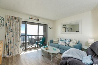 201 75th Ave N in Myrtle Beach, SC - Building Photo - Building Photo