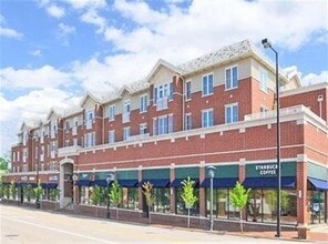 Terraces at Deerfield in Deerfield, IL - Foto de edificio - Building Photo
