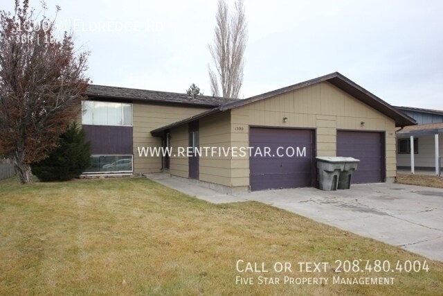 1300 W Eldredge Rd in Pocatello, ID - Building Photo