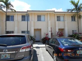 2950 NW 55th Ave in Lauderhill, FL - Building Photo