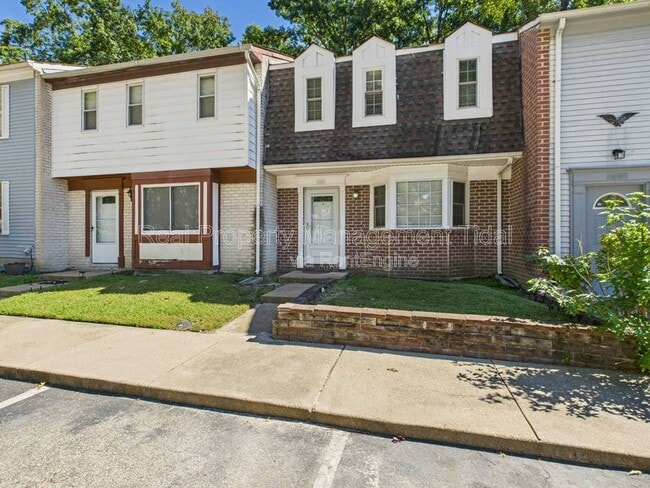 1055 Old Denbigh Blvd