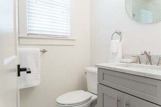 19 Princess St in Charleston, SC - Building Photo - Building Photo