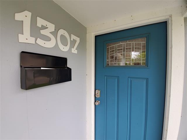 property at 1307 Broadway St