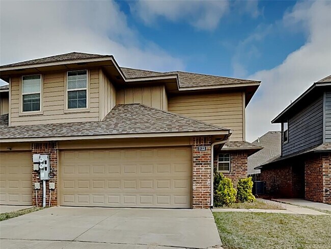 property at 2133 Buena Vida Ln