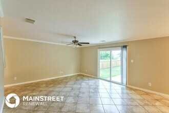 10207 Rainbow Creek in San Antonio, TX - Building Photo - Building Photo