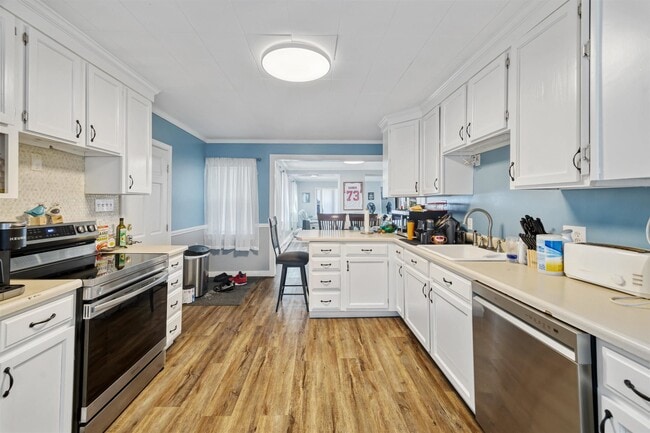 429 Cartier St in Manchester, NH - Building Photo - Building Photo