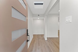 10607 Overbrook Ln in Houston, TX - Building Photo - Building Photo