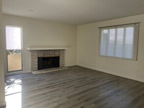 6165 Del Paso Ave in San Diego, CA - Building Photo - Building Photo