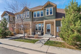 5864 S Taft Ct in Littleton, CO - Building Photo - Building Photo