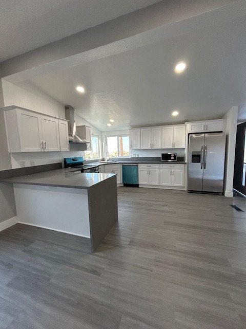 property at 10421 El Centro Rd