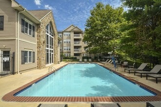 Kaiser Park in Ellicott City, MD - Foto de edificio - Building Photo