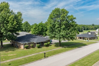 Tyler Park Apartments in Elizabethtown, KY - Foto de edificio - Building Photo