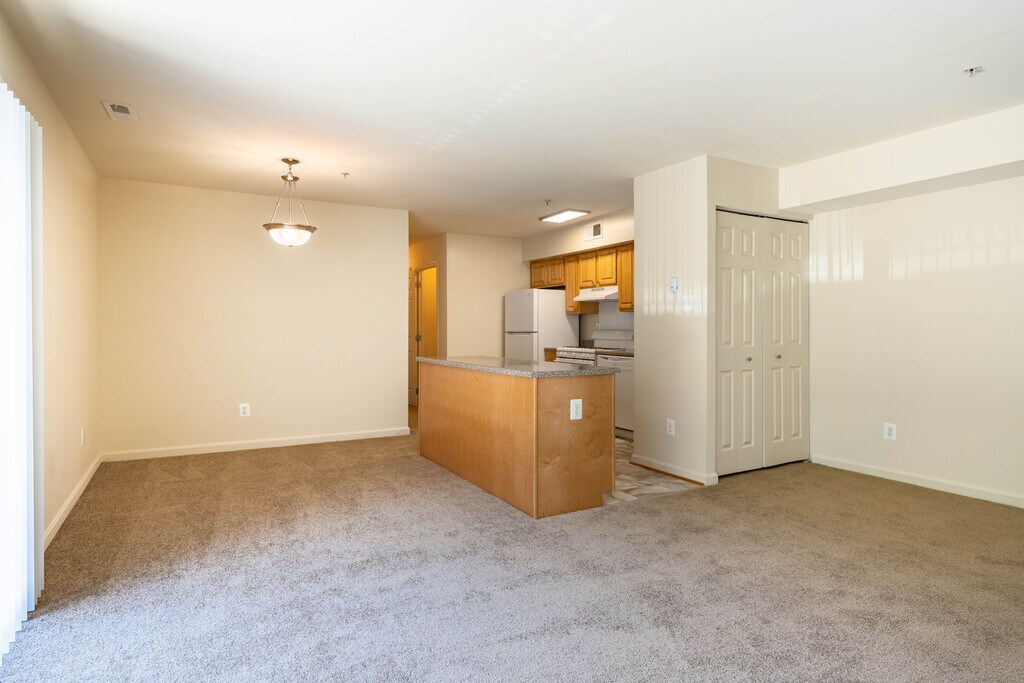 Southgate Apartments in Glen Burnie, MD