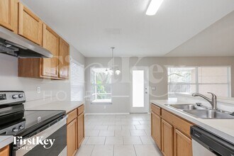 11863 Dunster Ln in Parrish, FL - Building Photo - Building Photo